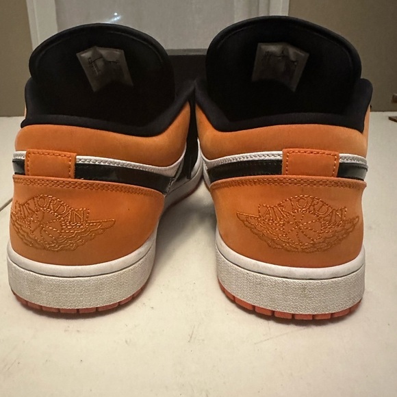 Nike Air Jordan Retro 1 Shattered Backboard Low sz 11 main image 5